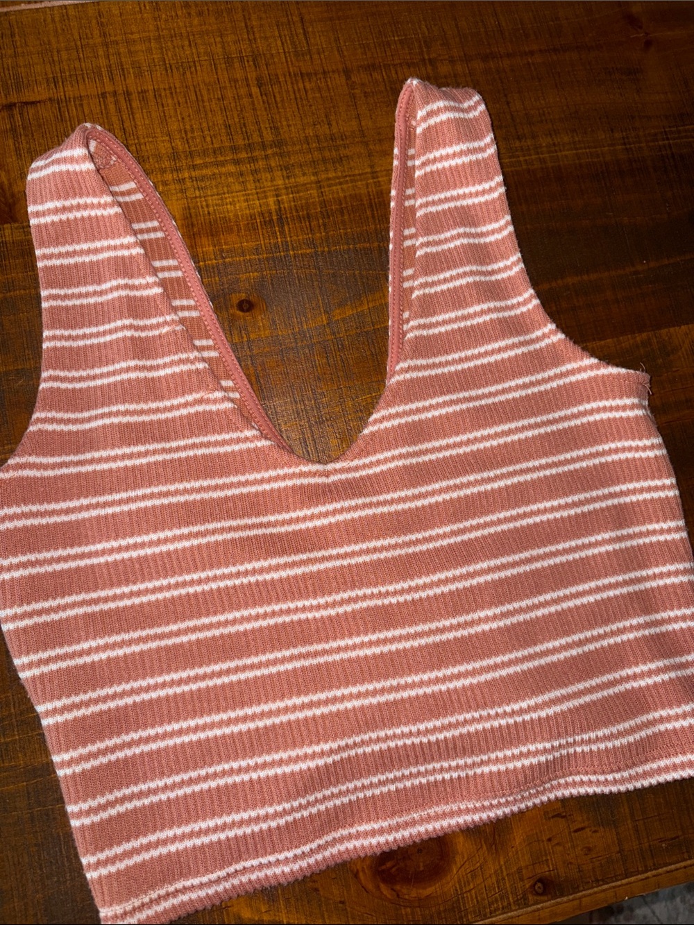 Ruched Cropped Tank Top Set (2 Tops) Medium - Picture 10 of 11